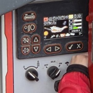 foto 25.7t hrubotřídič 300t/h mobil 2síta Maximus 512S / RubbleMaster HS5000 M