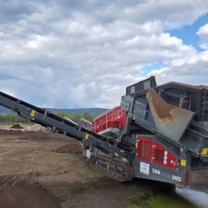 foto 25.7t hrubotřídič 300t/h mobil 2síta Maximus 512S / RubbleMaster HS5000 M