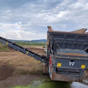 foto 25.7t hrubotřídič 300t/h mobil 2síta Maximus 512S / RubbleMaster HS5000 M