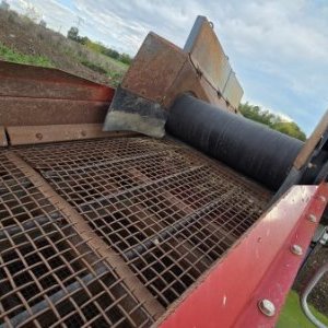 foto 25.7t hrubotřídič 300t/h mobil 2síta Maximus 512S / RubbleMaster HS5000 M